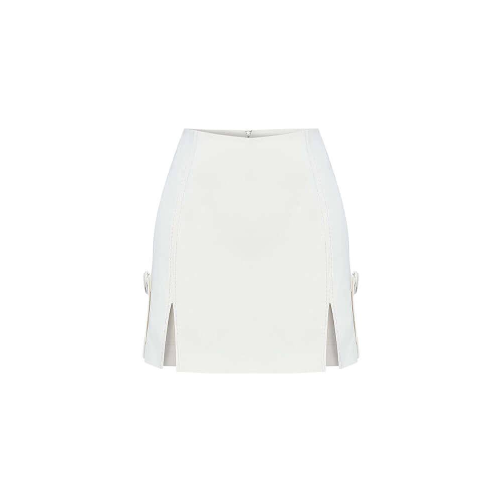 JENDUE Sustainable Luxury Denim white skirt with side slits, showcasing modern and sustainable fashion design.