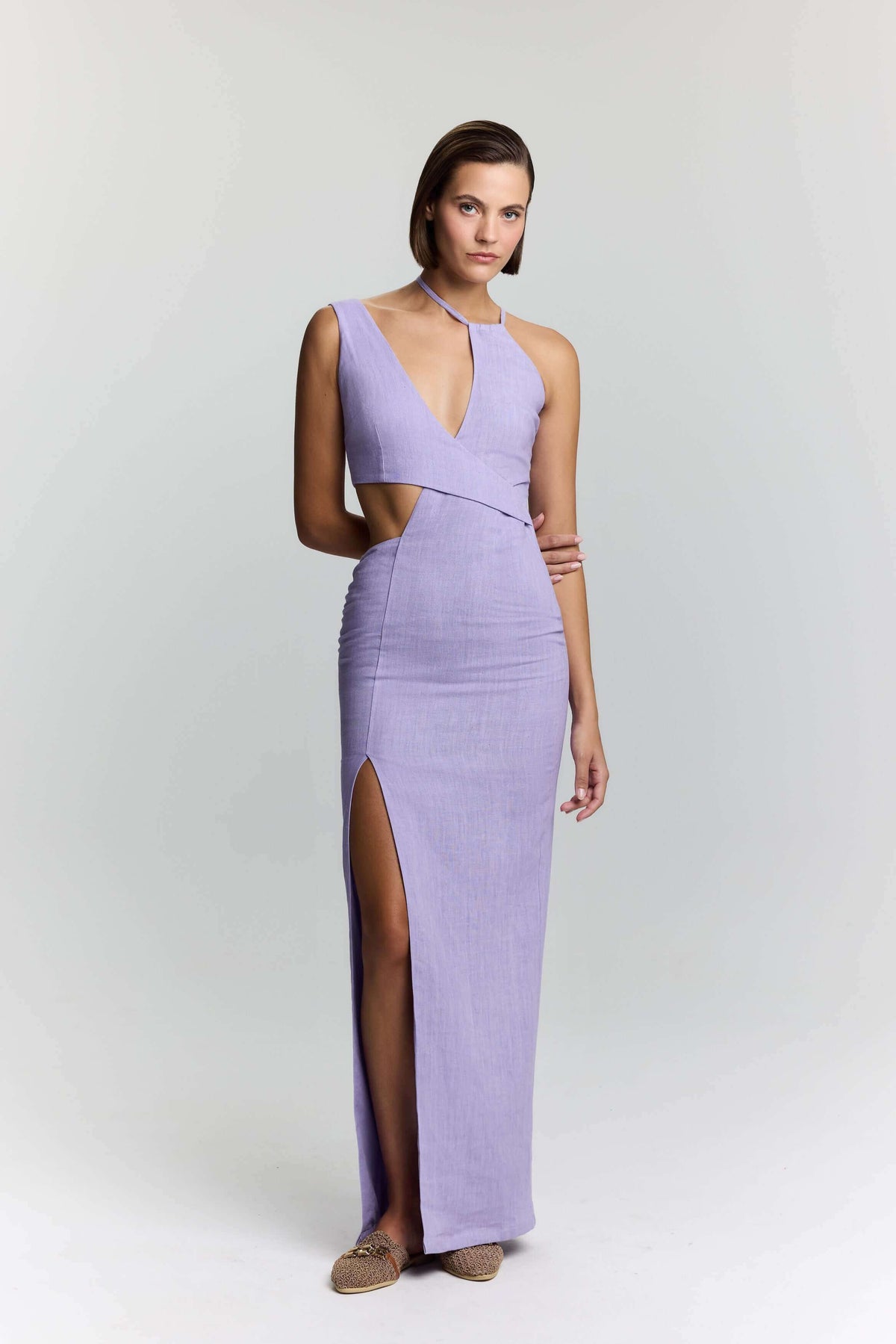 Summer 2026 - Jendue Linen Collection for Women and Men featuring a stylish lavender linen dress.